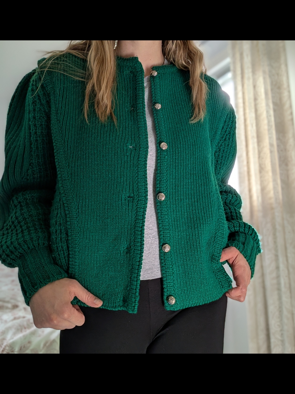 Vibrant Kelly Green  Chunky Knit Button-Up Sweater 100% Wool